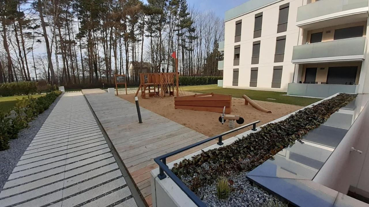 Baltica Apartament Przy Samej Plazy Rewal Esterno foto